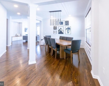 8727 Raleigh Mews - Photo Thumbnail 10
