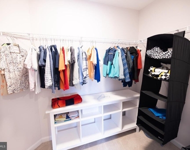 8727 Raleigh Mews - Photo Thumbnail 35