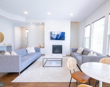 8727 Raleigh Mews - Photo Thumbnail 5