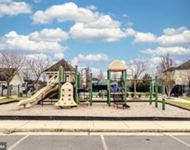 14203 Murphy Terrace - Photo Thumbnail 52