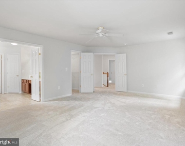 14203 Murphy Terrace - Photo Thumbnail 22