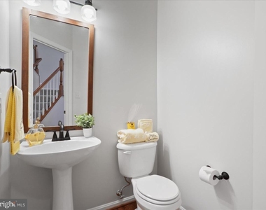 14203 Murphy Terrace - Photo Thumbnail 19