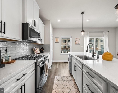 46269 Mount Kellogg Terrace - Photo Thumbnail 12
