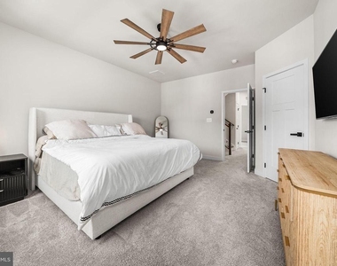 46269 Mount Kellogg Terrace - Photo Thumbnail 22