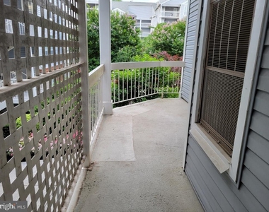 3178 Summit Square Drive - Photo Thumbnail 1