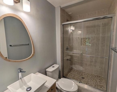 6156 Manchester Park Circle - Photo Thumbnail 29