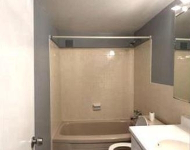 7753 Patriot Drive - Photo Thumbnail 8