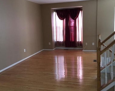2503 Clover Field Circle - Photo Thumbnail 2