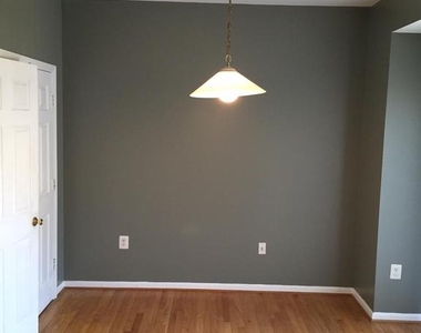2503 Clover Field Circle - Photo Thumbnail 7