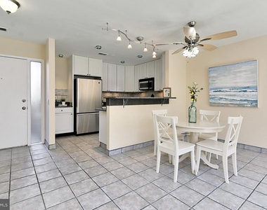 2680 Glengyle Drive - Photo Thumbnail 4