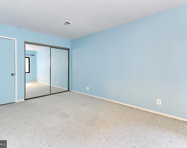 2680 Glengyle Drive - Photo Thumbnail 14