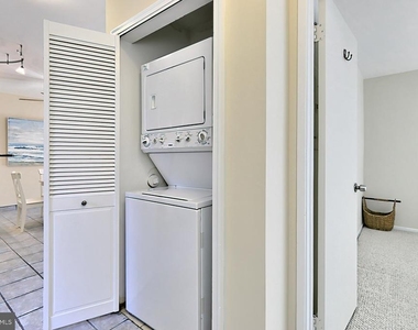 2680 Glengyle Drive - Photo Thumbnail 17