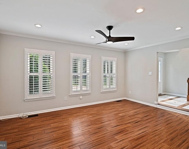 3504 Nodding Pine Court - Photo Thumbnail 7