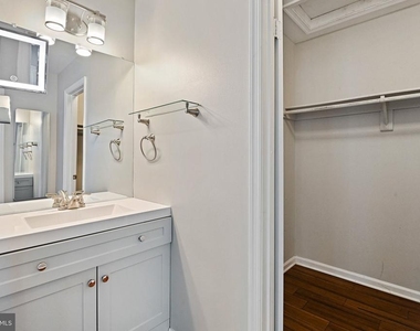3504 Nodding Pine Court - Photo Thumbnail 11