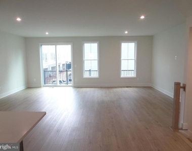 2718 River Birch Road - Photo Thumbnail 68
