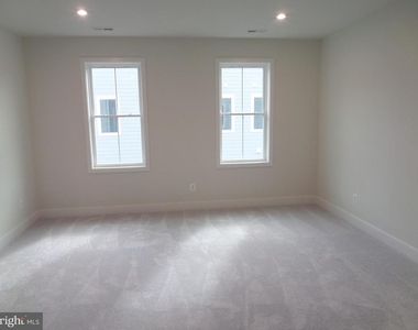 2718 River Birch Road - Photo Thumbnail 80
