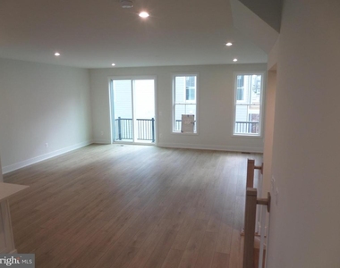 2718 River Birch Road - Photo Thumbnail 52