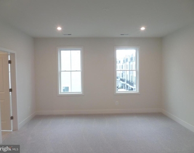 2718 River Birch Road - Photo Thumbnail 41