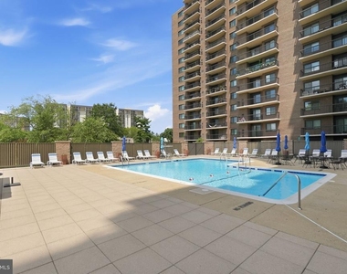200 N Pickett Street - Photo Thumbnail 18