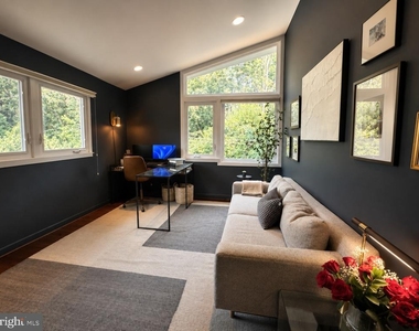 4836 7th Street S - Photo Thumbnail 8