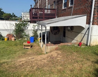 3658 Genesee Drive - Photo Thumbnail 6