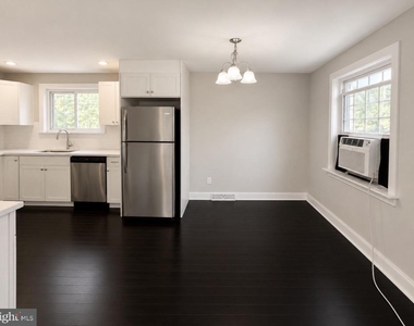 256 W Beidler Road - Photo Thumbnail 7