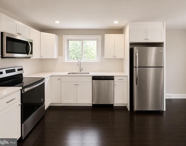 256 W Beidler Road - Photo Thumbnail 9