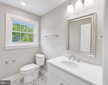 256 W Beidler Road - Photo Thumbnail 18