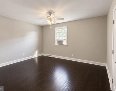 256 W Beidler Road - Photo Thumbnail 24
