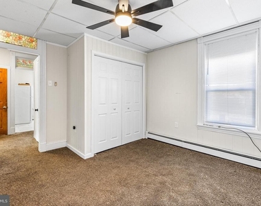 1001 W High Street - Photo Thumbnail 9