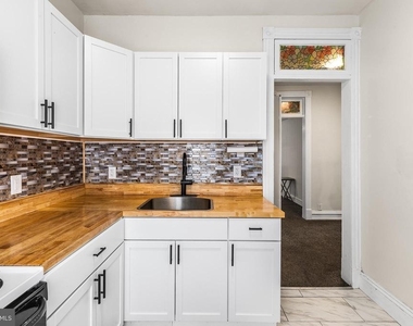 1001 W High Street - Photo Thumbnail 6