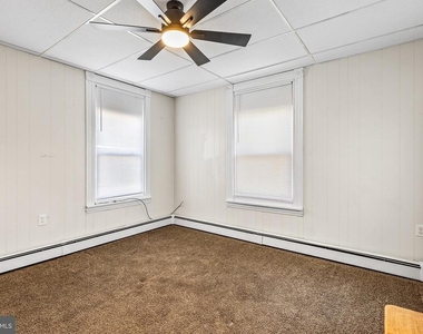 1001 W High Street - Photo Thumbnail 8