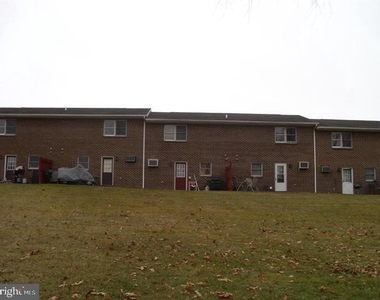 691 Center Drive - Photo Thumbnail 13