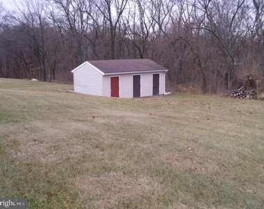 691 Center Drive - Photo Thumbnail 14