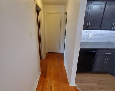 3209 West Chester Pike - Photo Thumbnail 6