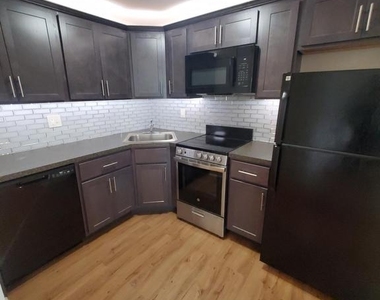 3209 West Chester Pike - Photo Thumbnail 3