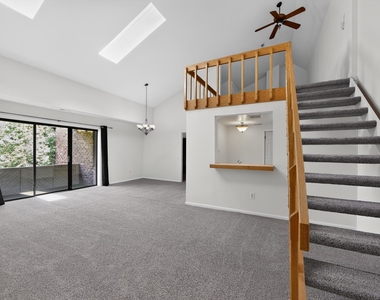 710 Mountainview Drive - Photo Thumbnail 1