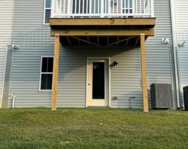 60 Four Leaf Drive - Photo Thumbnail 20