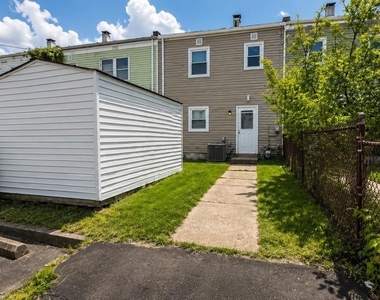 2420 Liberator Street - Photo Thumbnail 14