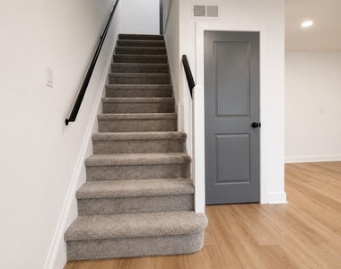 2420 Liberator Street - Photo Thumbnail 4