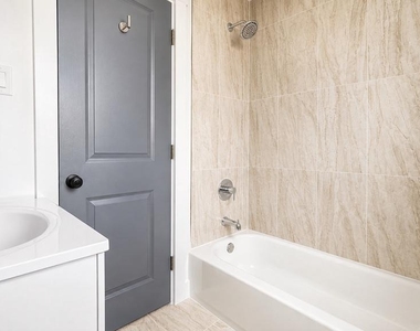 2420 Liberator Street - Photo Thumbnail 9