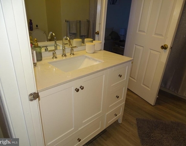 31 Plumly Way - Photo Thumbnail 10