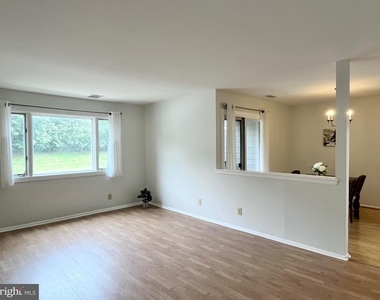2217 Sayre Drive - Photo Thumbnail 15