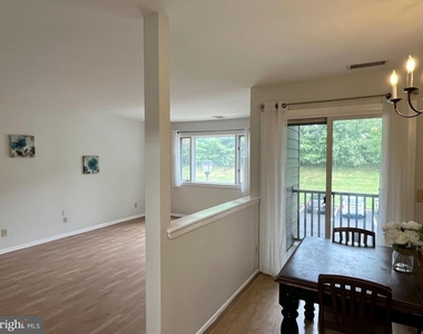 2217 Sayre Drive - Photo Thumbnail 16