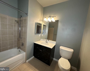 416 Masterson Court - Photo Thumbnail 22