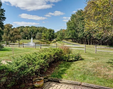 21 Claver Hill Way - Photo Thumbnail 6
