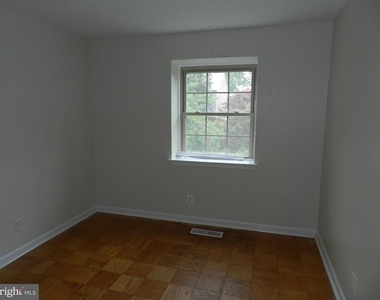 5956 Westchester Park Drive - Photo Thumbnail 14