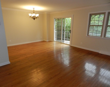 5956 Westchester Park Drive - Photo Thumbnail 6