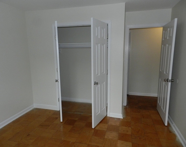 5956 Westchester Park Drive - Photo Thumbnail 13