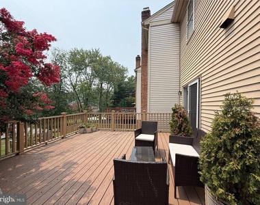 7136 Swansong Way - Photo Thumbnail 3